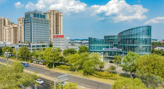 枣庄市委召开新旧动能转换推进会 明确三年内培育10家省级专精特新企业